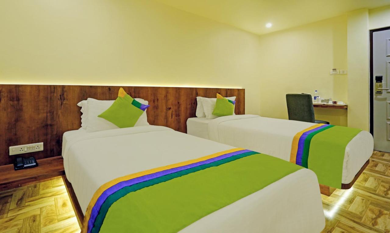 Treebo Golden Nest Hotel Bhuvanesvar Kültér fotó