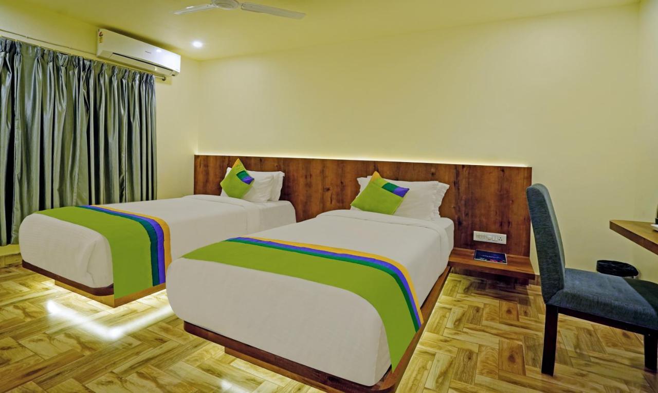 Treebo Golden Nest Hotel Bhuvanesvar Kültér fotó