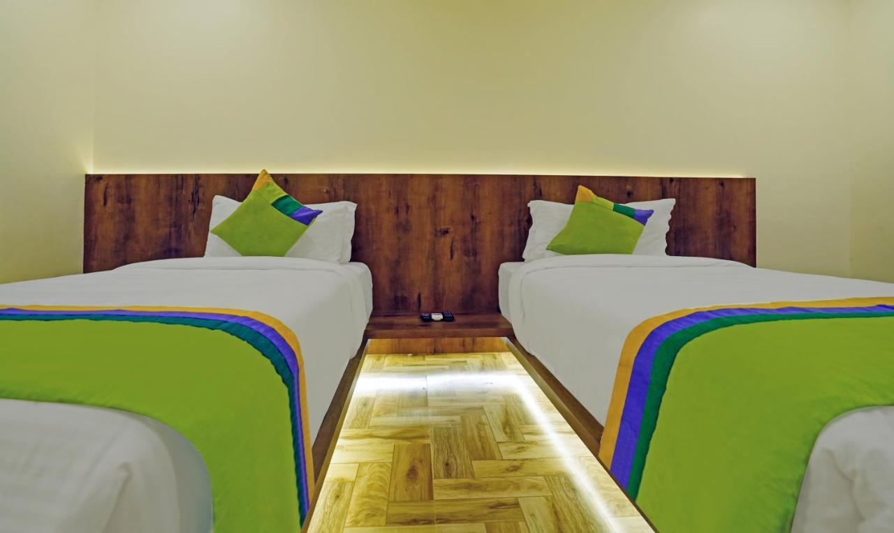 Treebo Golden Nest Hotel Bhuvanesvar Kültér fotó